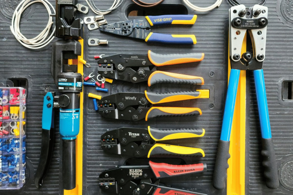 为何顶级电工工具都选择锻造？记IWISS新品断线钳研发