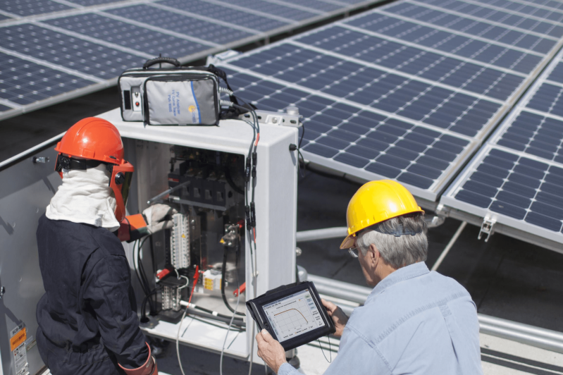 光伏产业的幕后英雄：专业工具如何撑起绿色能源脊梁